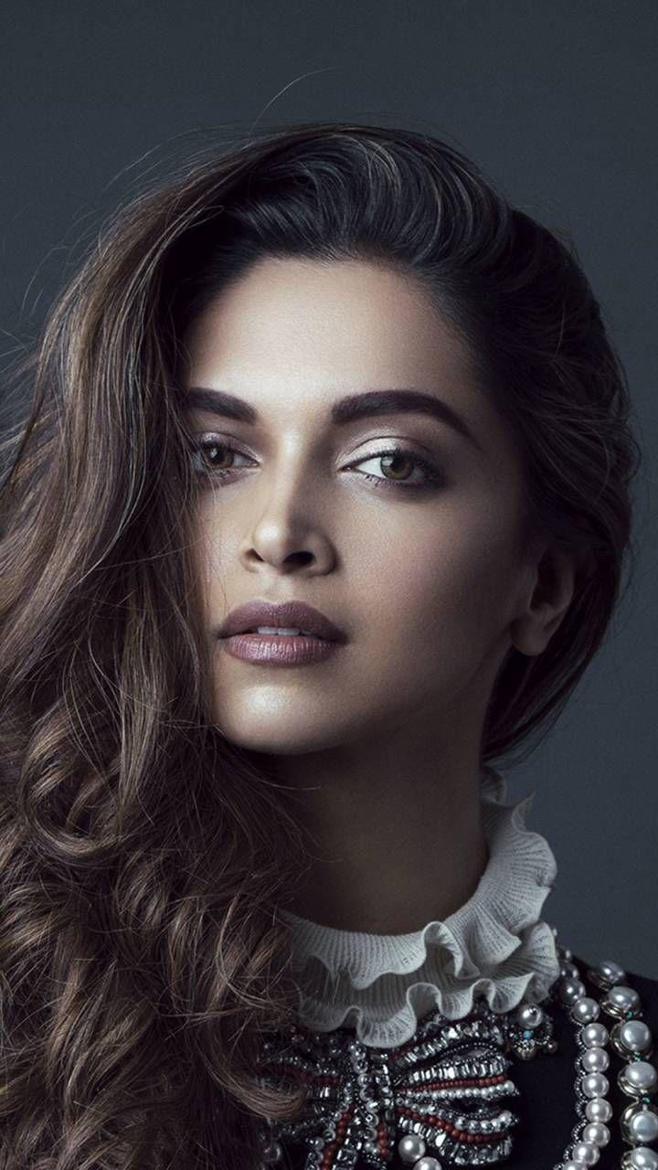 Actress Deepika Padukone Hot Images