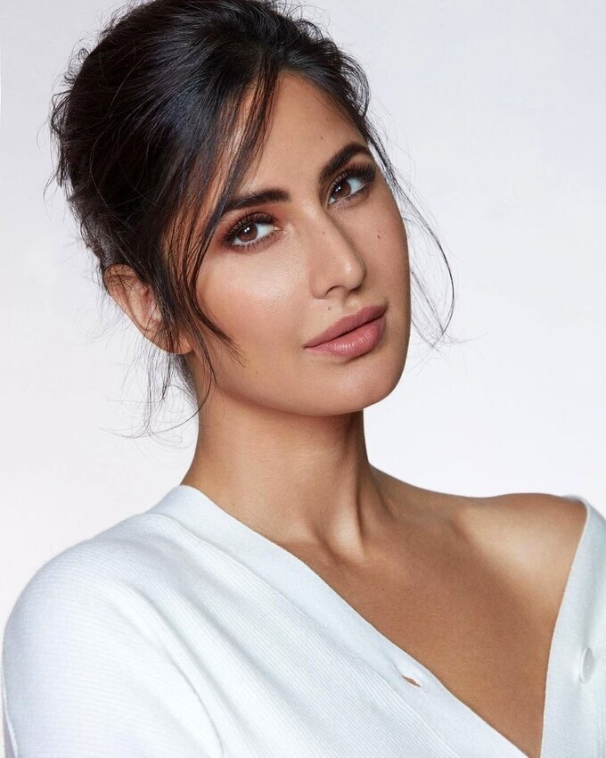 Actress Katrina Kaif Latest Photo Collection