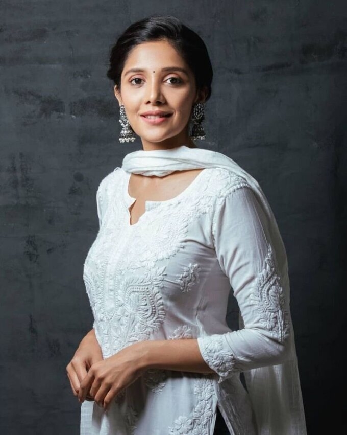 Actress Milana Latest Photo Collection