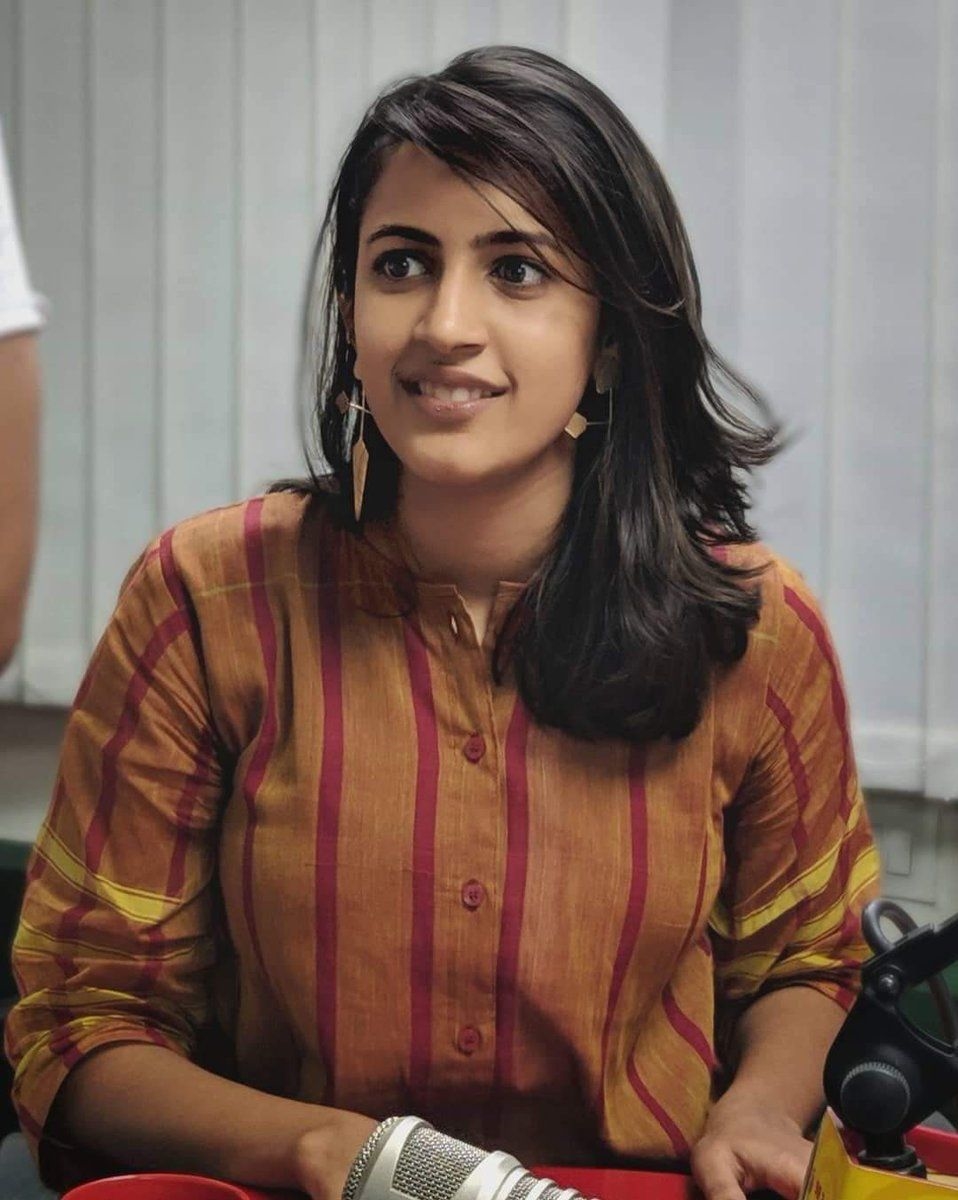 Actress Niharika Konidela Cute Images
