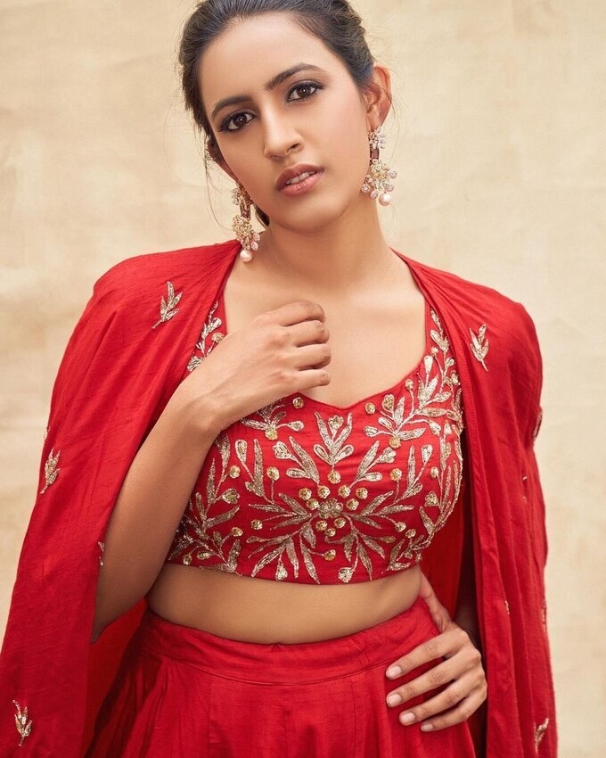 Actress Niharika Konidela Latest Photo Collection