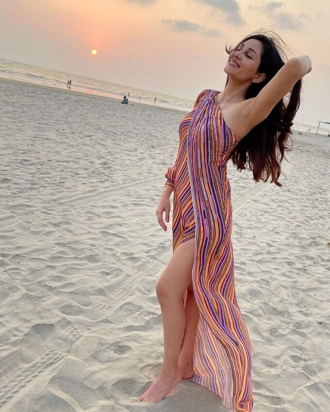 Actress Pooja Chopra Latest Hot Images