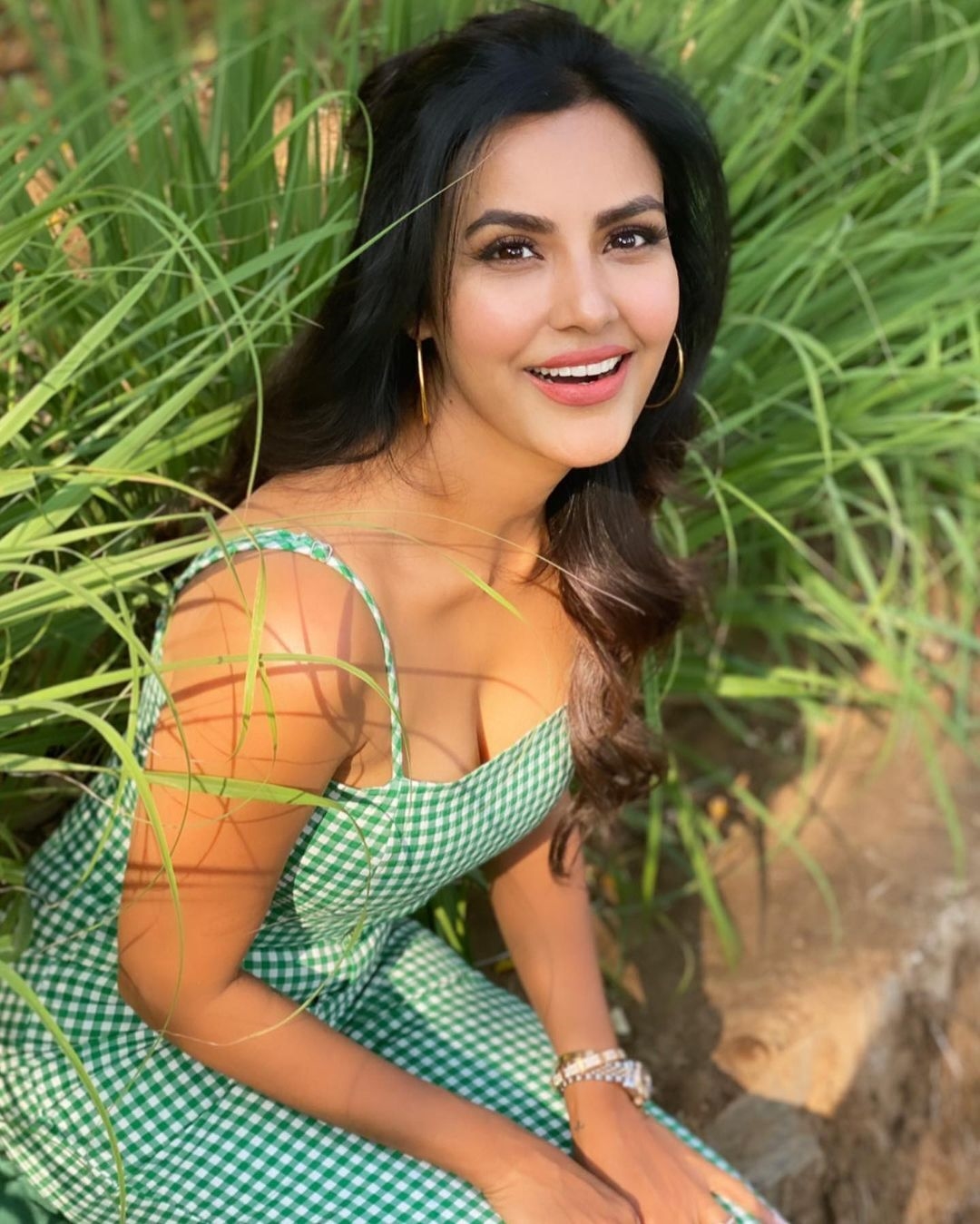 Actress Priya Anand Latest Images