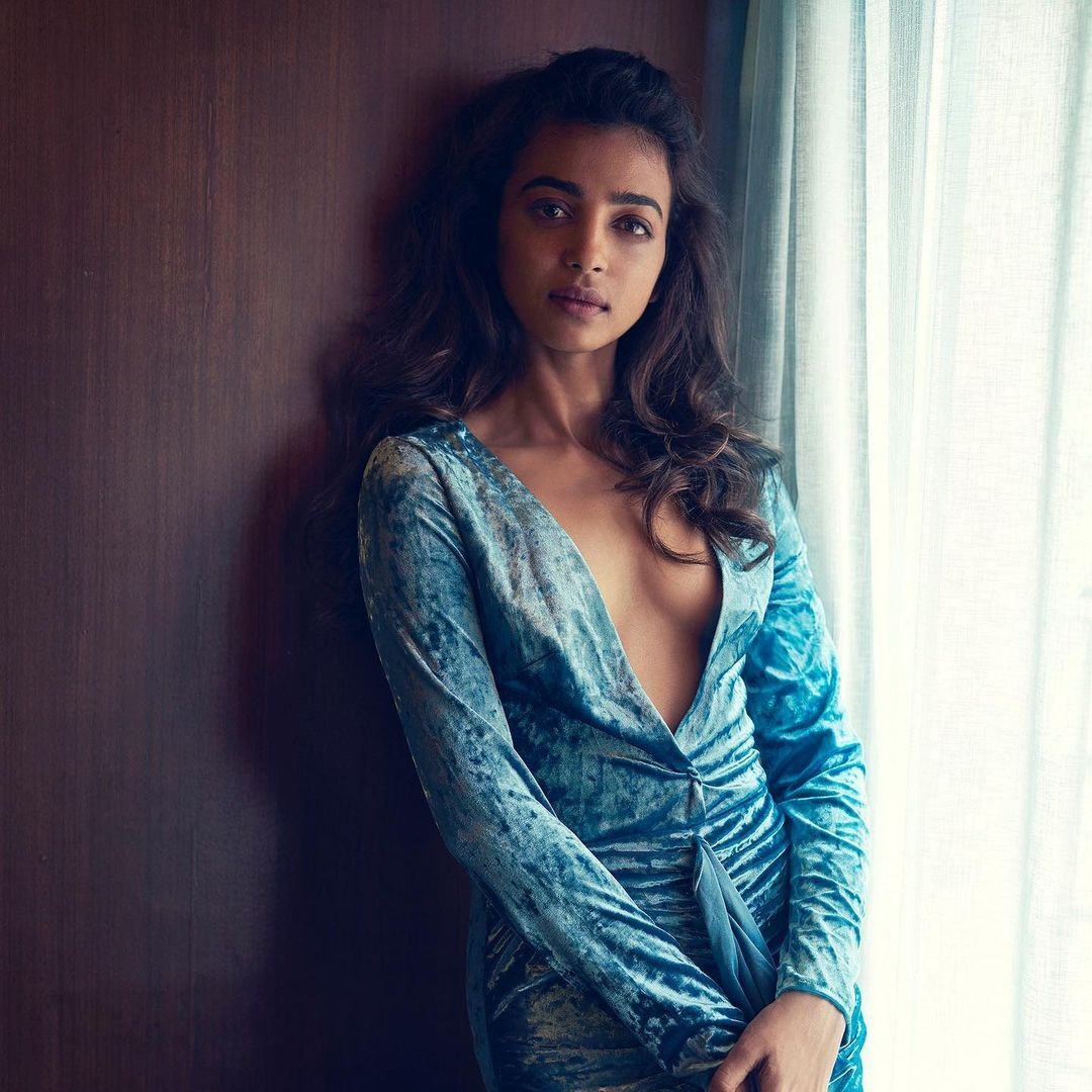 Actress Radhika Aapte Hot Images