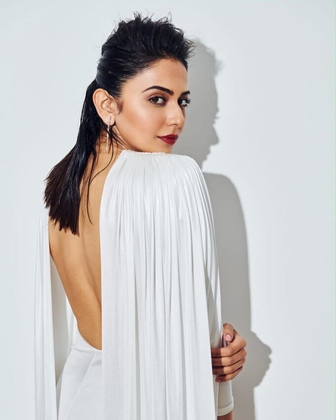 Actress Rakul Preet Singh Hot Photoshoot