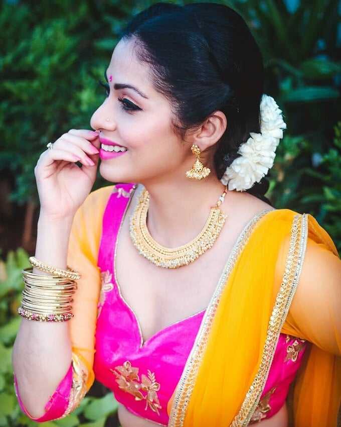 Actress Sadha Latest Image Collection