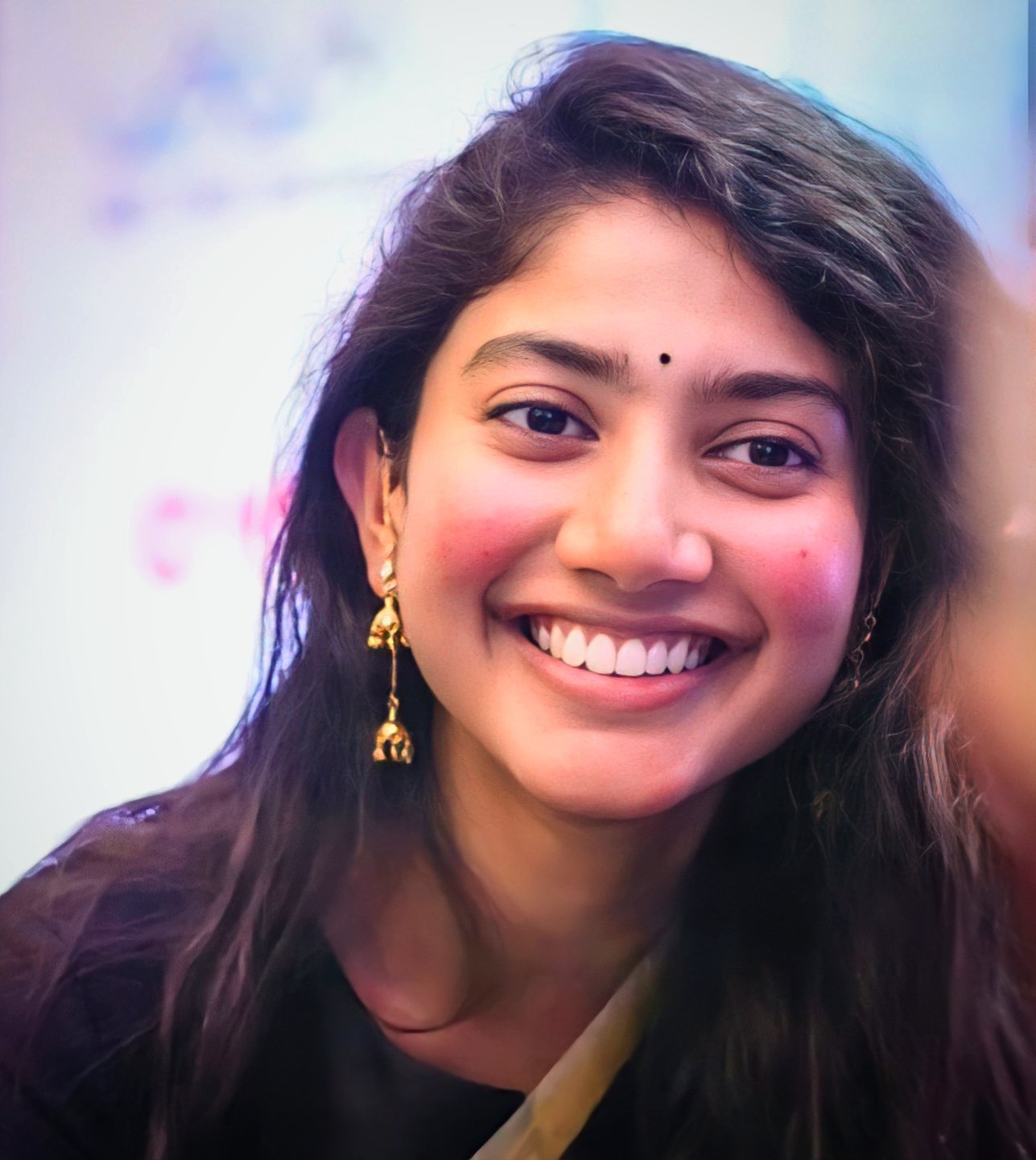 Actress Sai Pallavi Cute Images In Traditional Dress