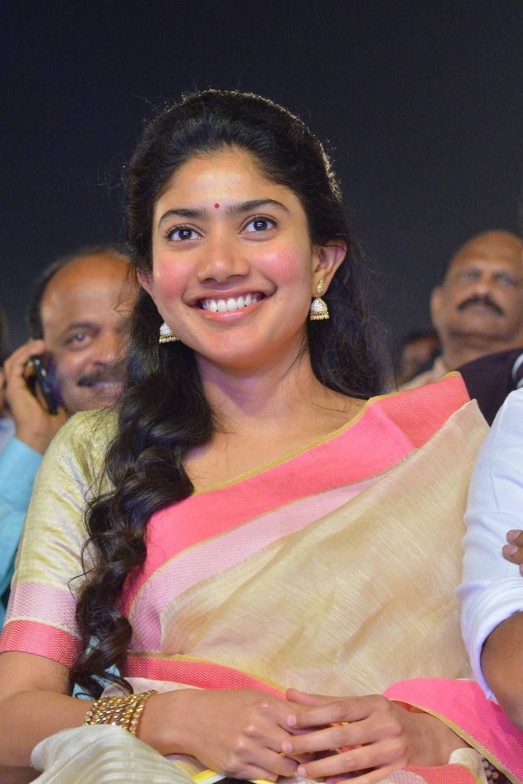 Actress Sai Pallavi Cute Images