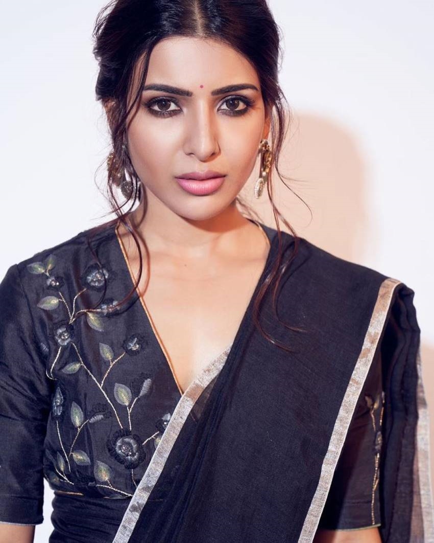 Actress Samantha Akkineni Images In Saree