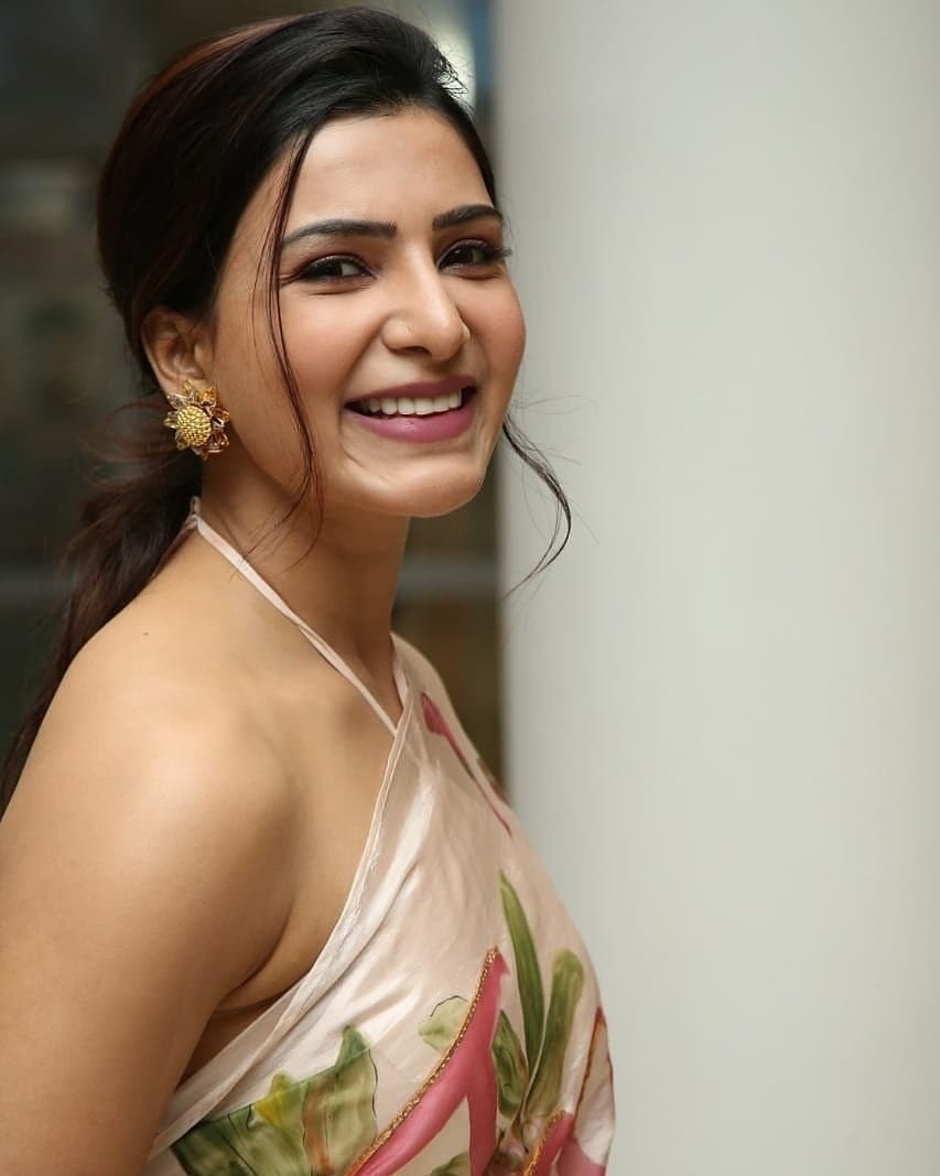 Actress Samantha Hot In Saree and Gym Fits