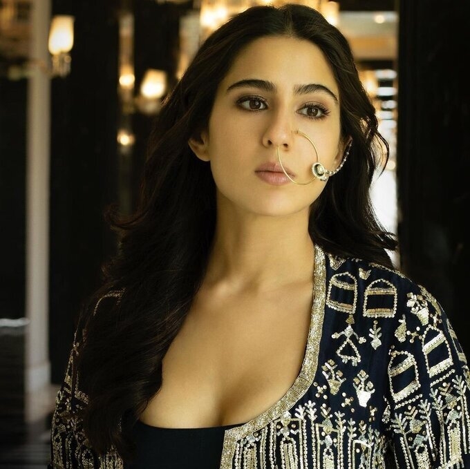 Actress Sara Ali Khan Latest Images