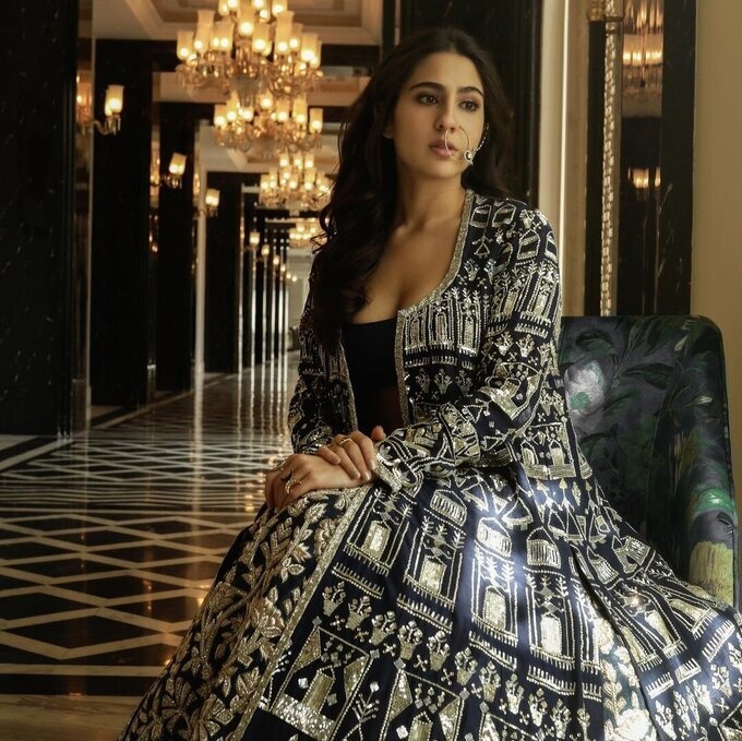 Actress Sara Ali Khan Latest Images