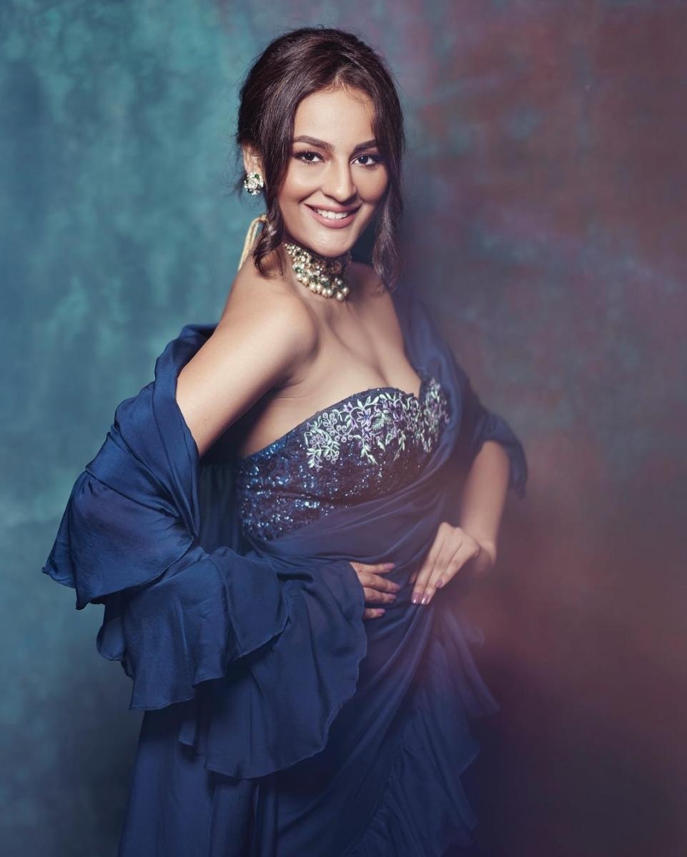 Actress Seerat Kapoor Latest Photo Collection