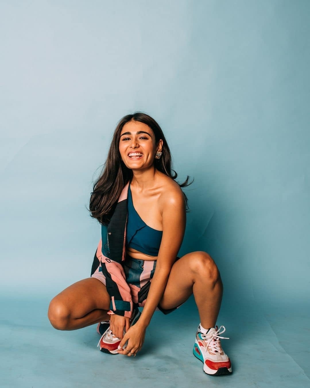 Actress Shalini Pandey Image Collection