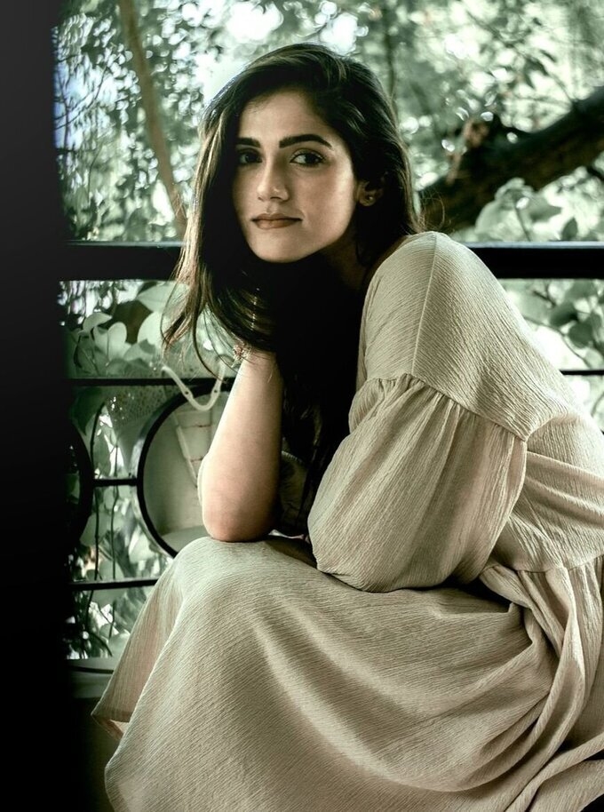 Actress Simran Chowdary Latest Photo Collection
