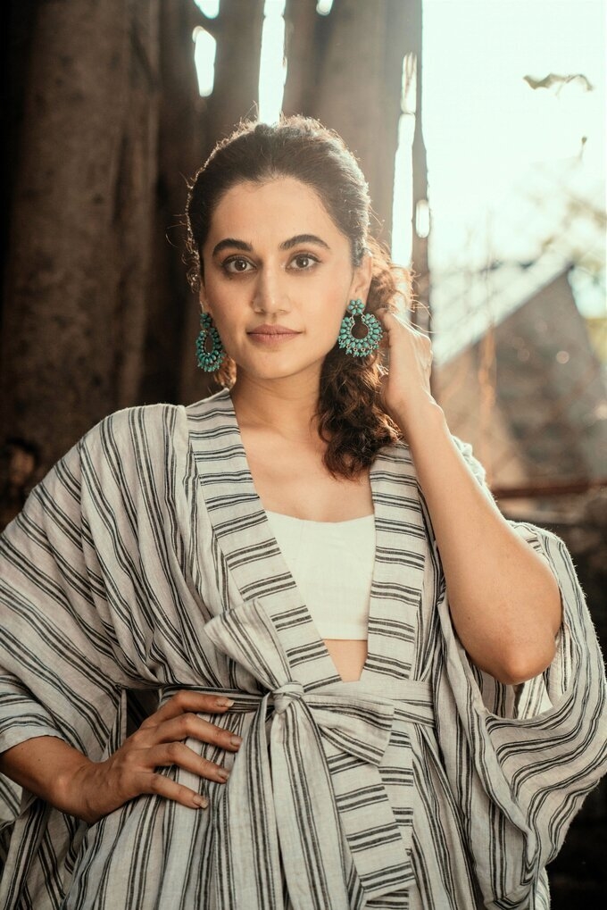 Actress Taapsee Pannu Latest Images