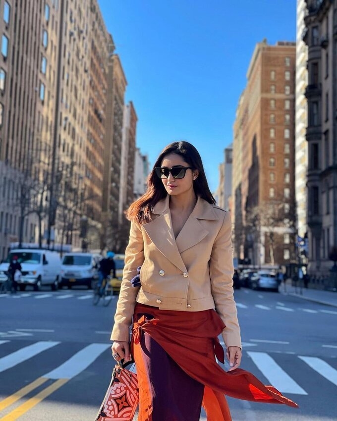 Actress Tridha Choudhary Images