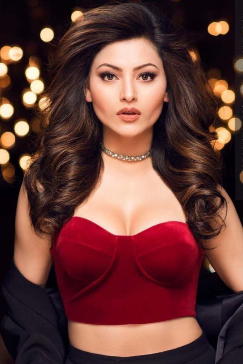 Actress Urvashi Rautela Image Collection