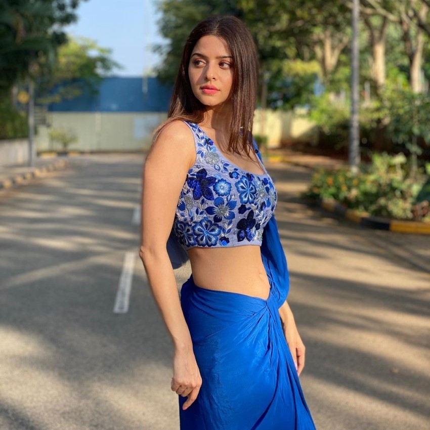 Actress Vedhika Hot Images In Blue Saree