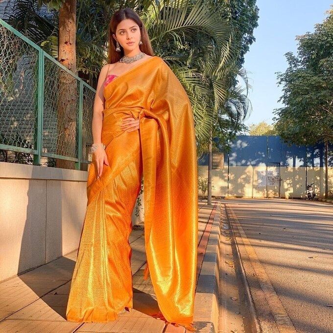 Actress Vedhika Kumar Latest Image Collection