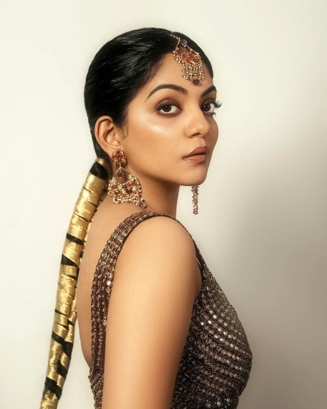 Ahaana Krishna New Cute Photos