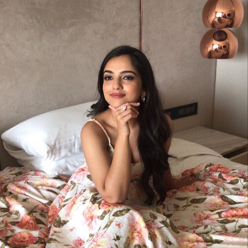 Ahsaas Channa Latest Photos Collection