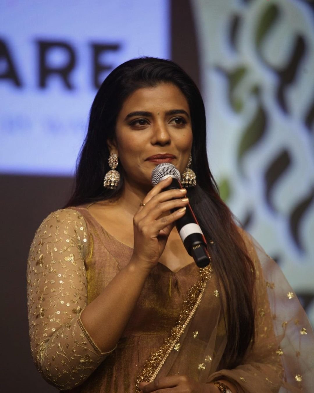 Aishwarya Rajesh Images Collection