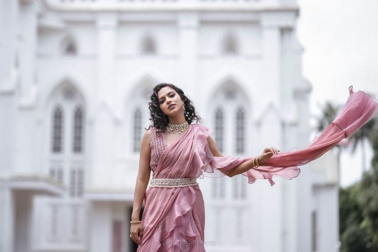 Amala Paul Crazy New Images