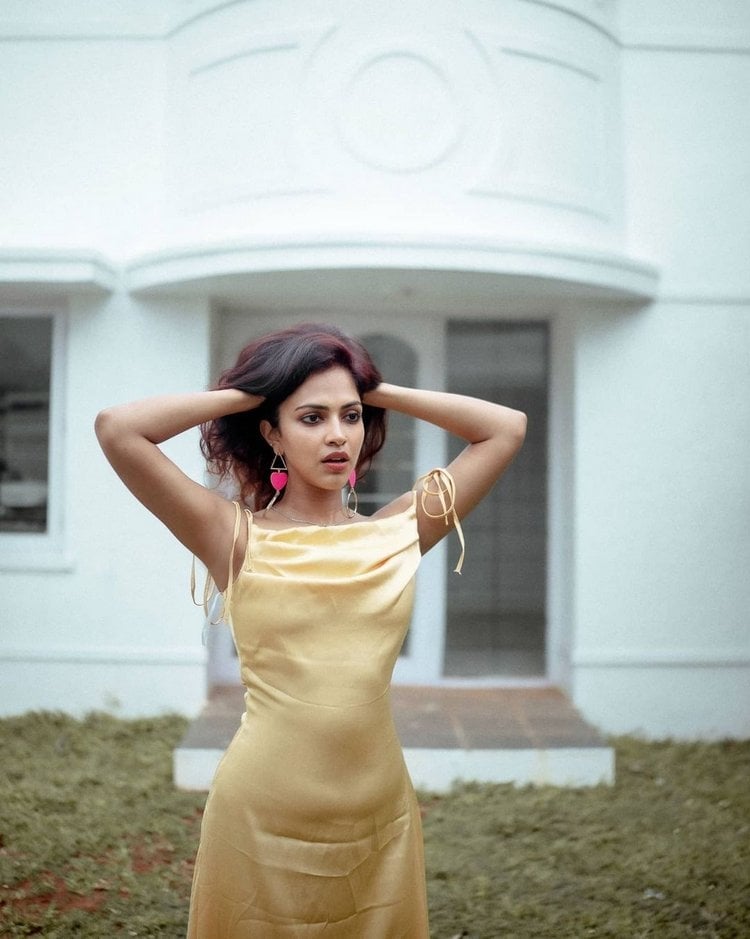 Amala Paul New Photoshoot