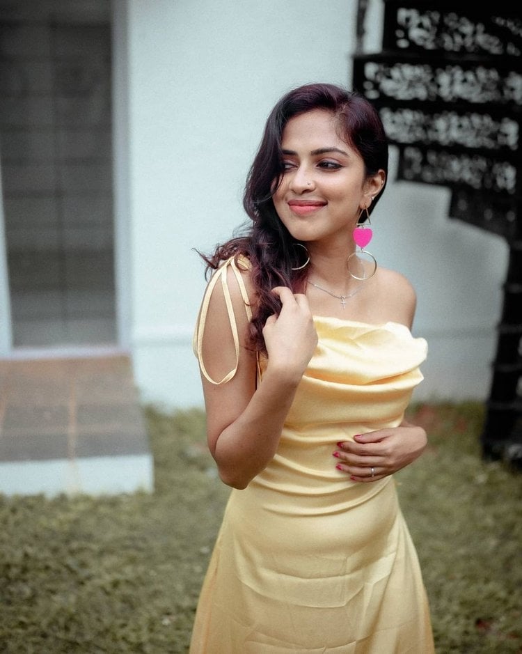 Amala Paul New Photoshoot