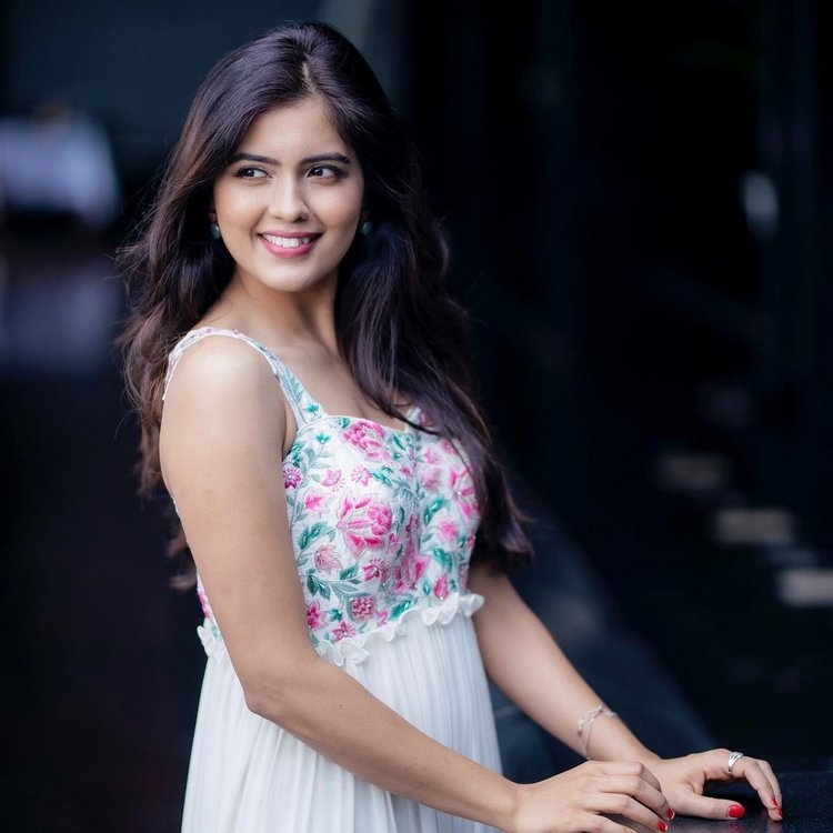 Amritha Aiyer Images Collection