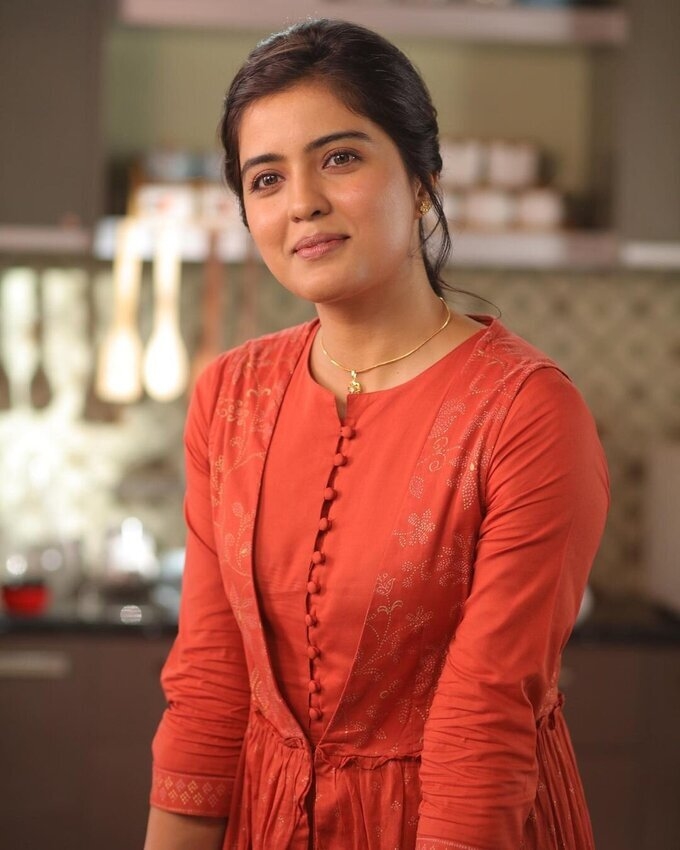 Amritha Aiyer New Clicks Gallery