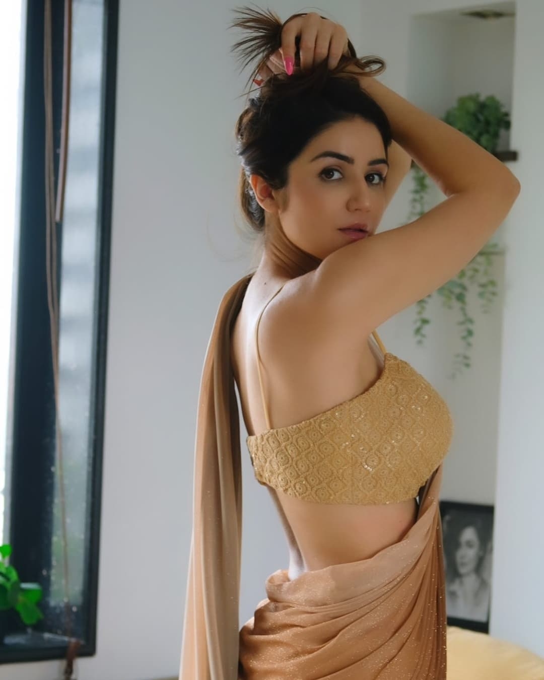 Amyaela latest Photos Collection