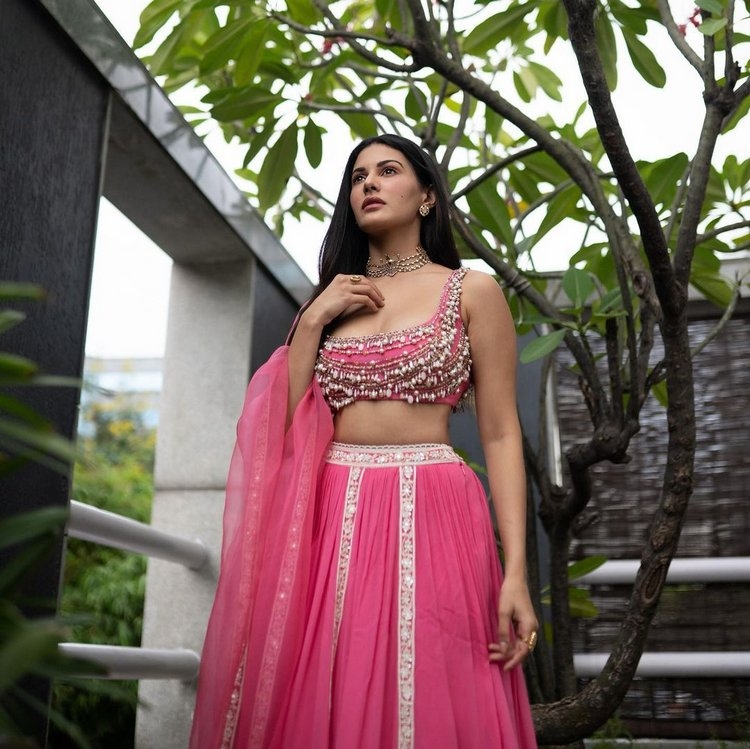 Amyra Dastur New Photos In Instagram