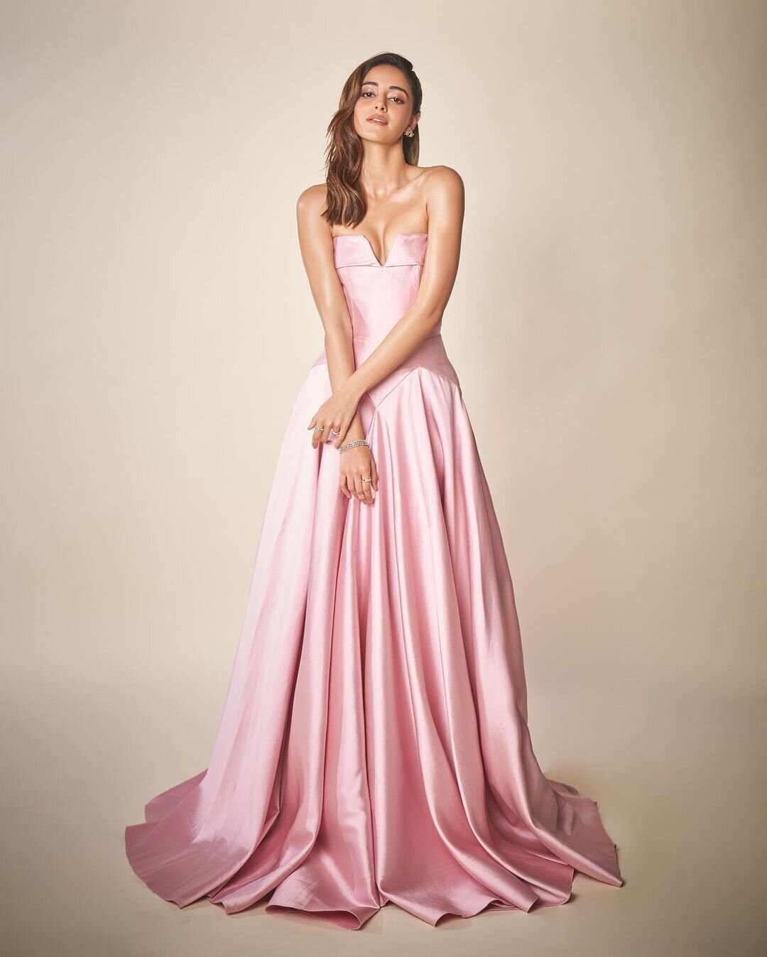 Ananya Panday Photos In Pink Dress