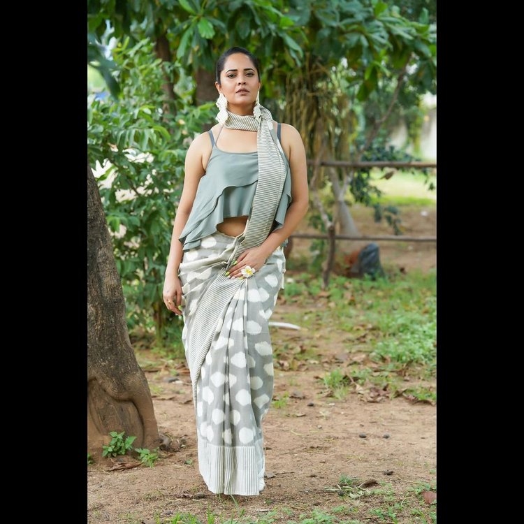 Anasuya Bharadwaj New Images Out Fit