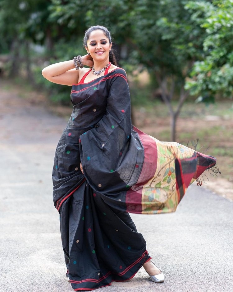 Anasuya Bharadwaj New Images