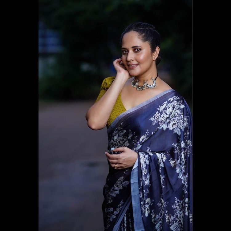 Anasuya Bharadwaj Stunning Hot Photos