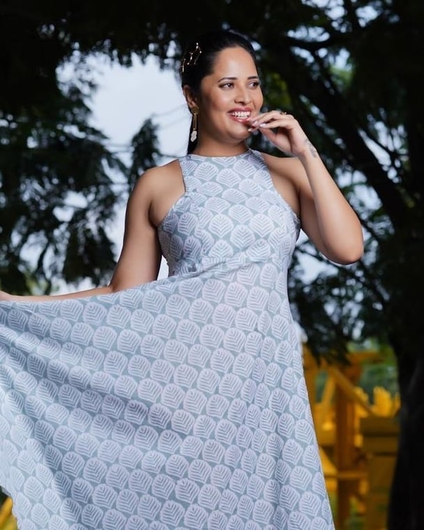 Anasuya Bharadwaj Stunning Images