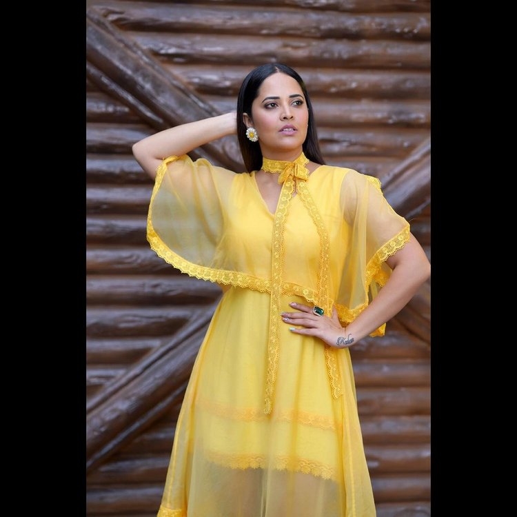 Anasuya Bharadwaj Stunning Photos