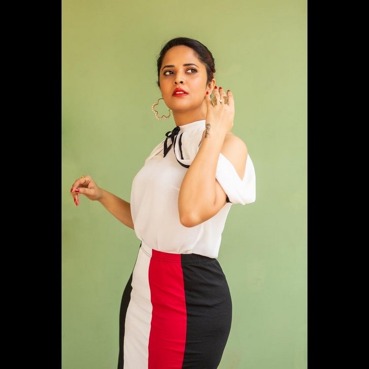 Anasuya latest Photos Gallery