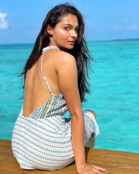 Andrea Jeremiah Images Collection