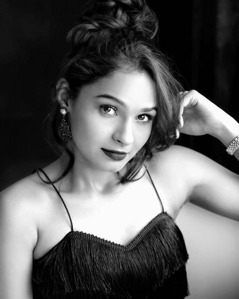 Andrea Jeremiah Images Collection