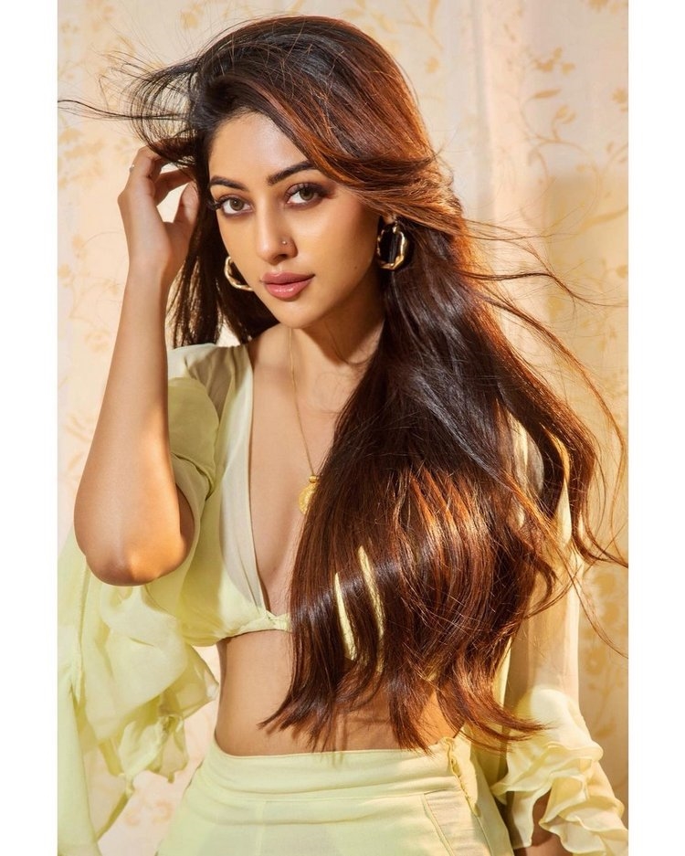 Anu Emmanuel Amazing Photos