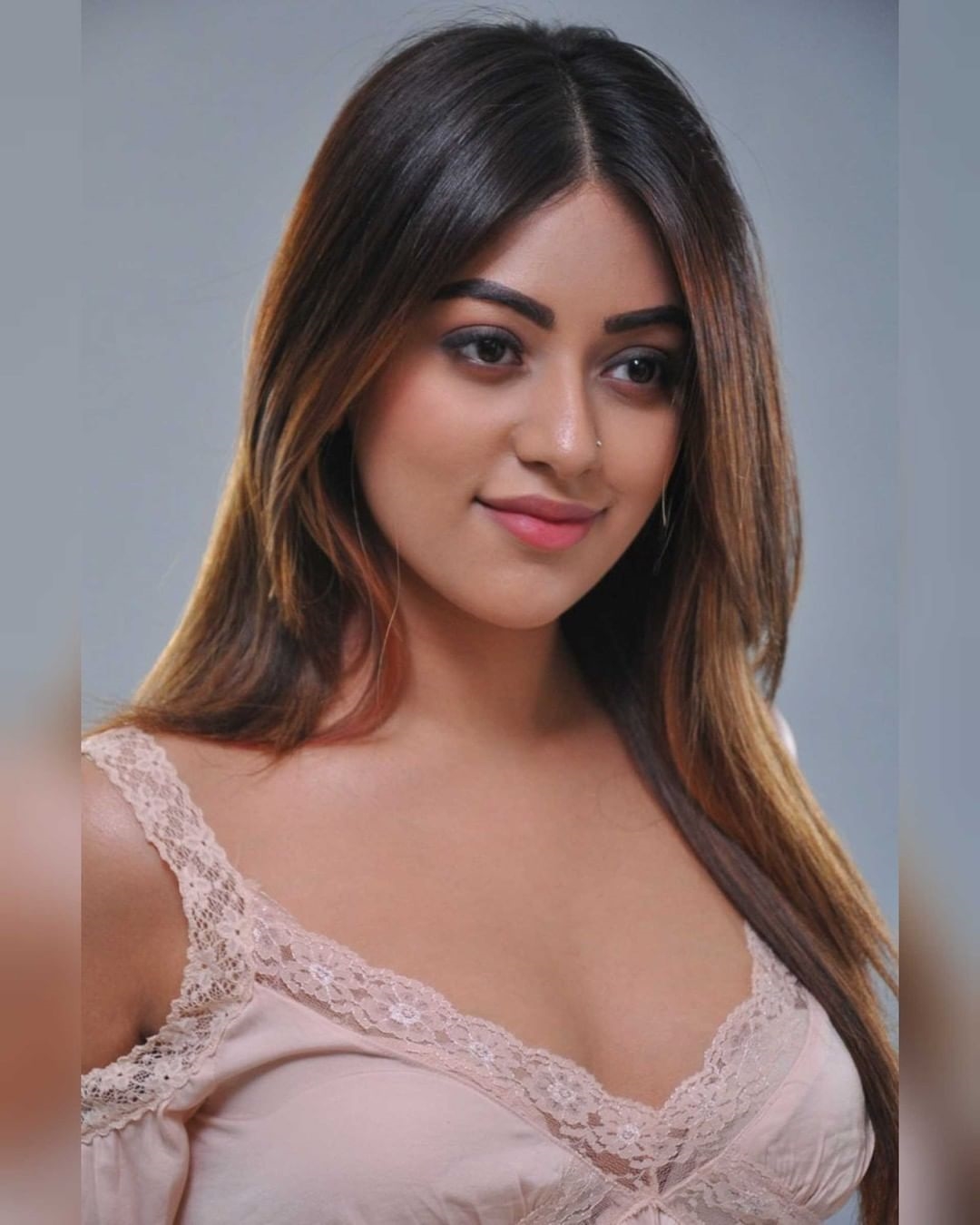 Anu Emmanuel New Glamoures Photos