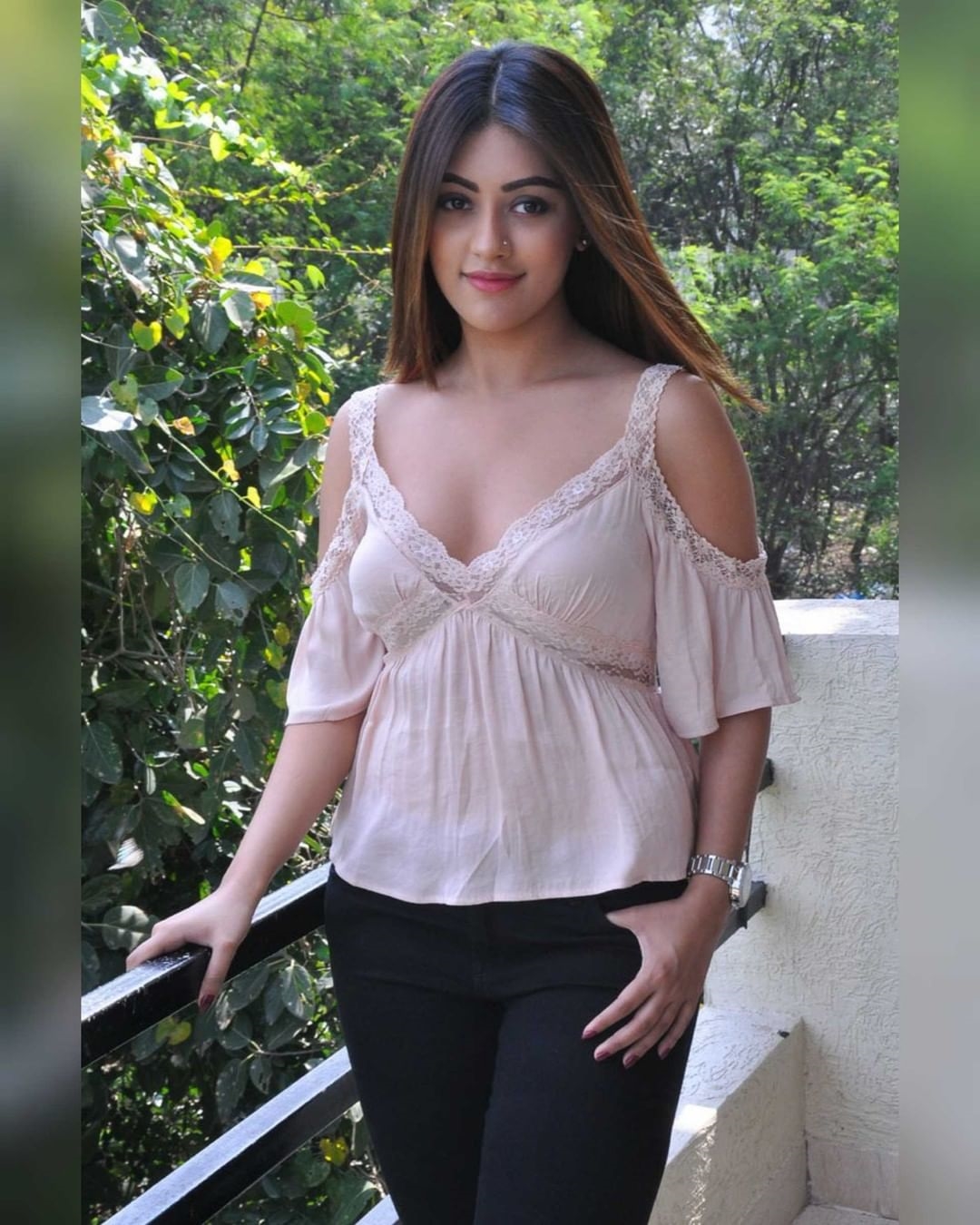 Anu Emmanuel New Glamoures Photos