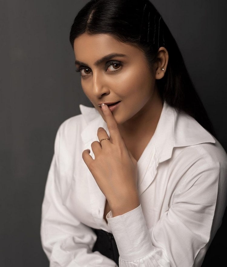 Avantika Mishra Latest Photos