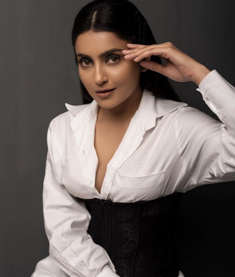 Avantika Mishra Latest Photos