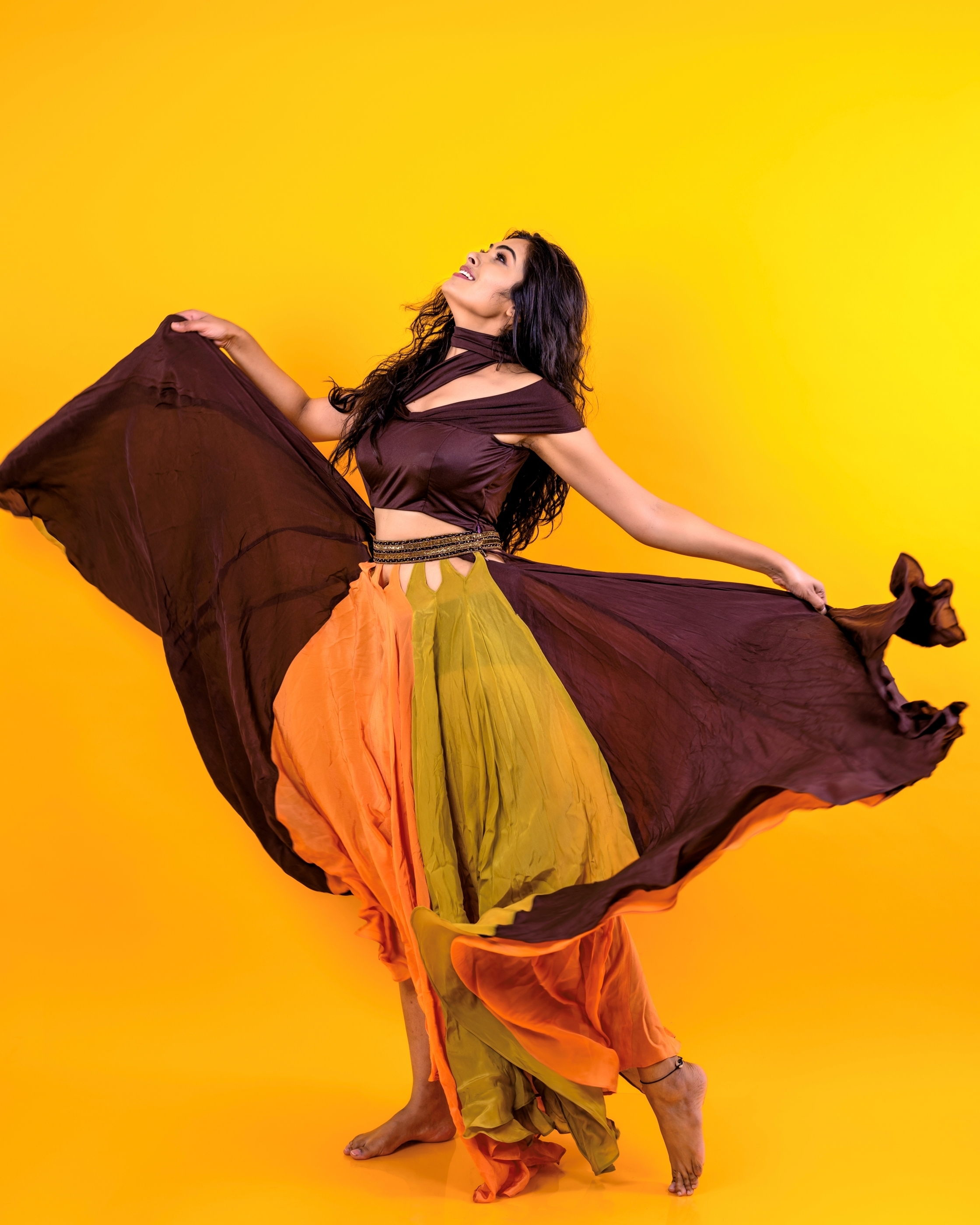 BiggBoss Contestant And Actress Divi Vadthya Latest Images