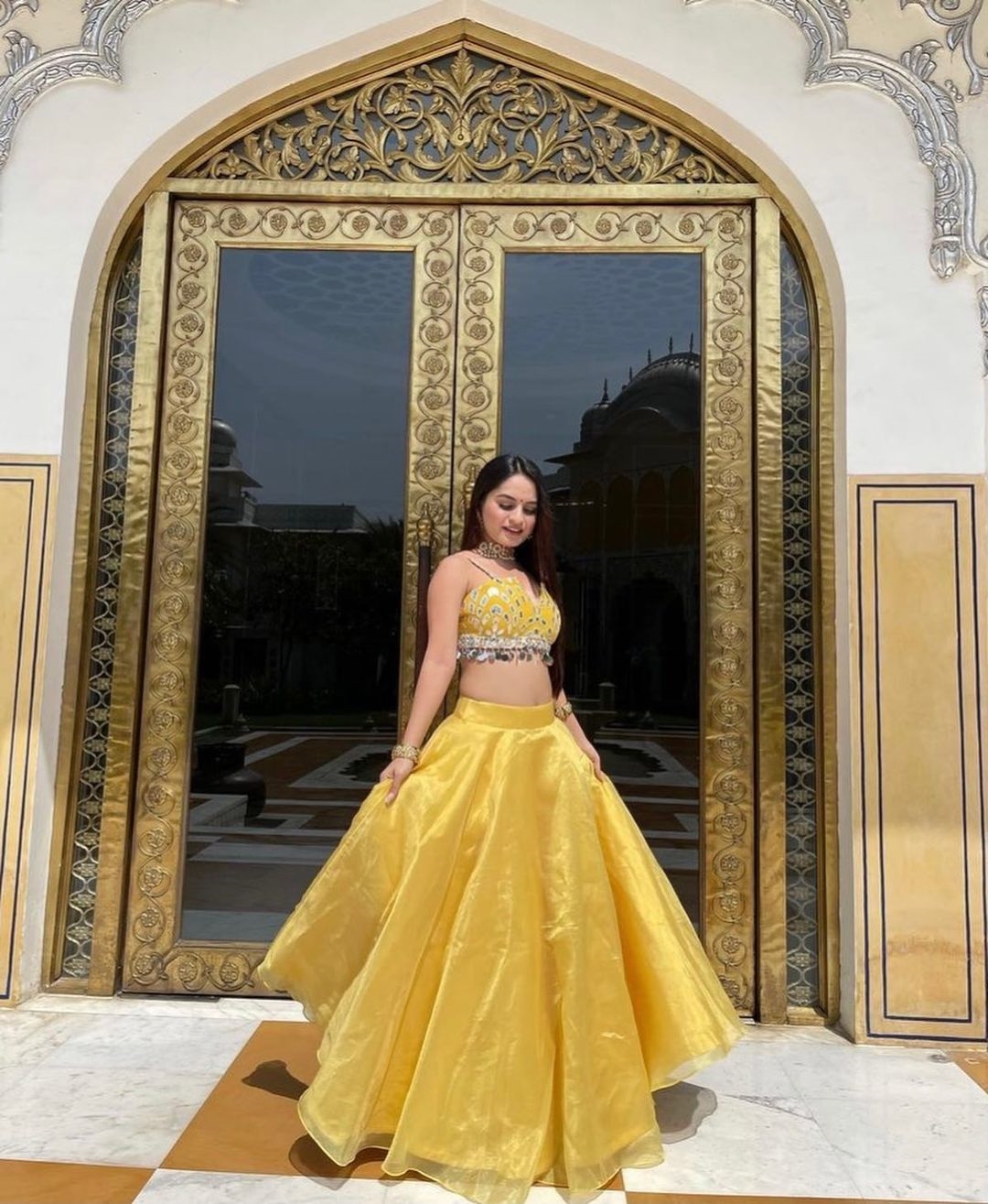 Bollywood Actress New Images In Yellow Dress